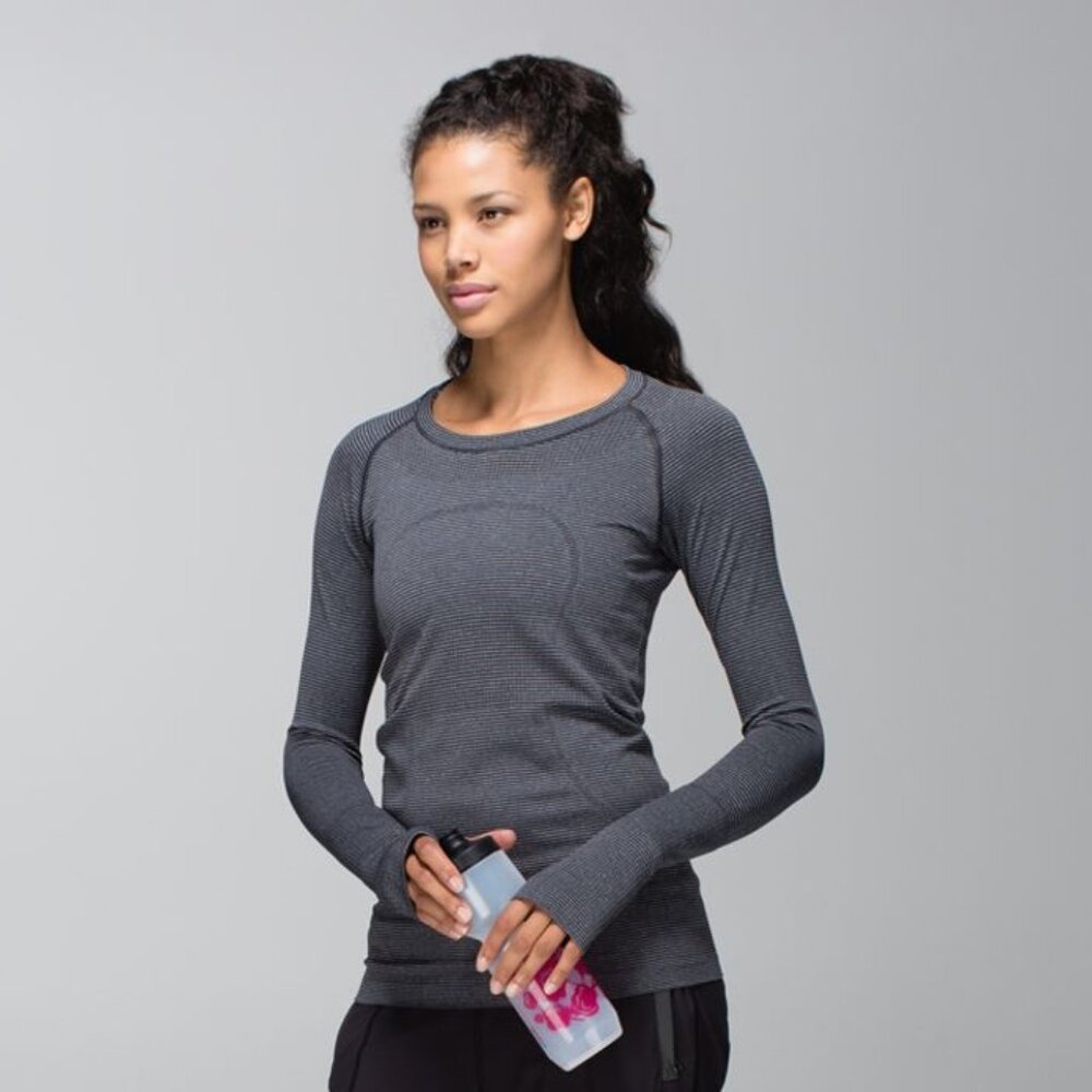 Lululemon Women's Run: Swiftly Tech Long Sleeve Crew - Black/Grey Stripe